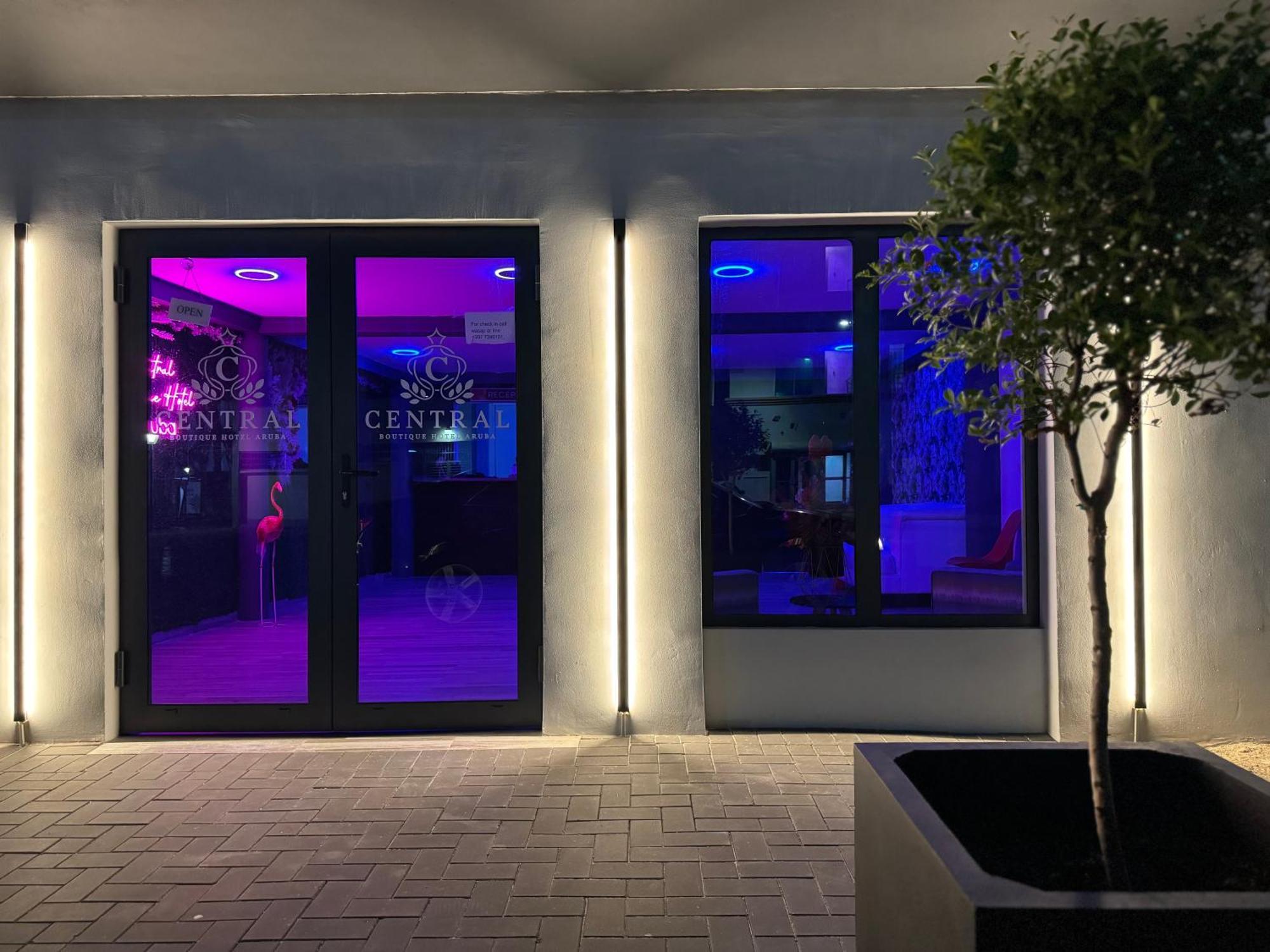Central Boutique Hotel Οράνχεσταντ Εξωτερικό φωτογραφία